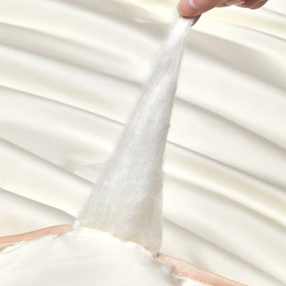 Traceable Silk-Filled Cotton Cover Embroidered duvet